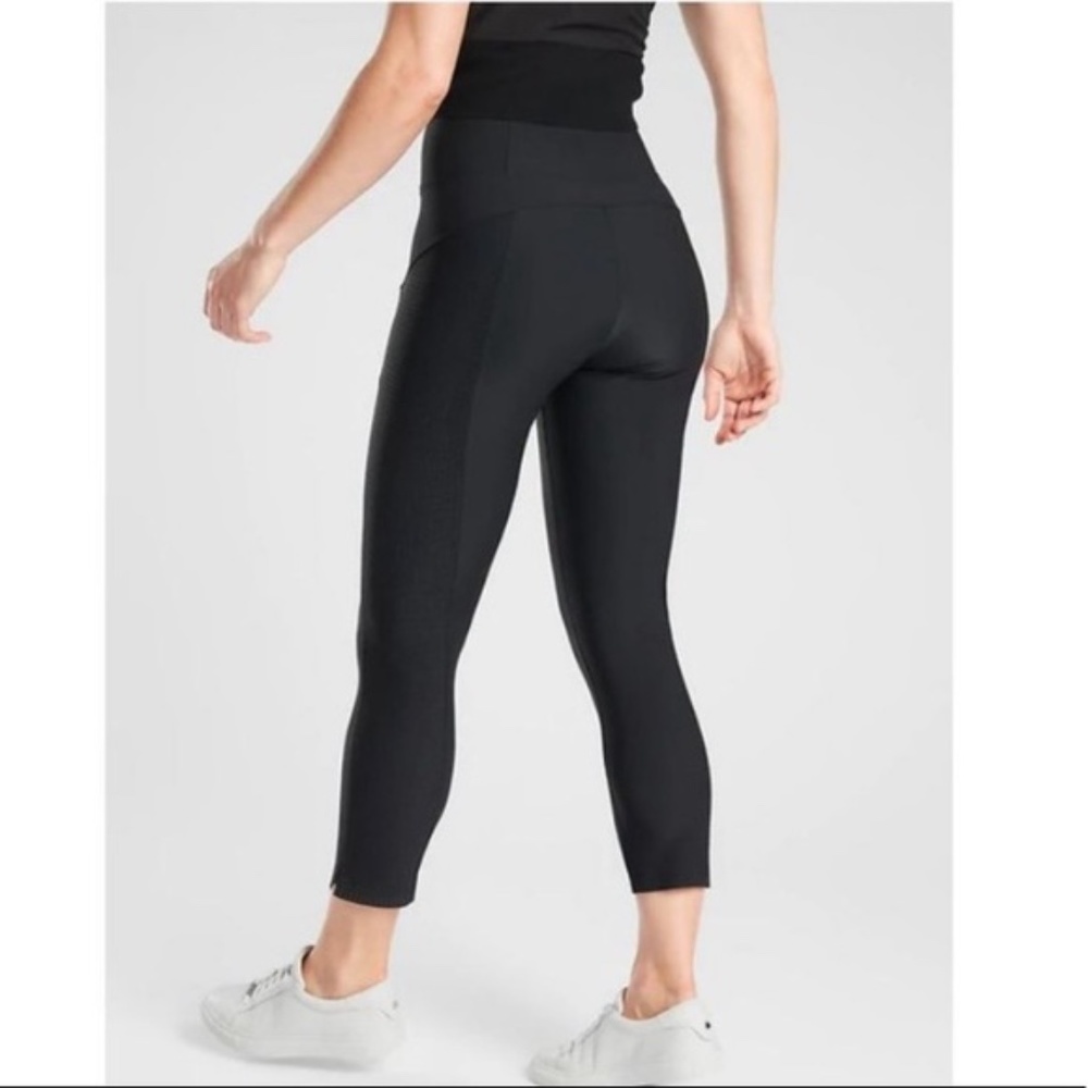NWT Athleta Stellar Crop Pant // Black - Picture 2 of 7